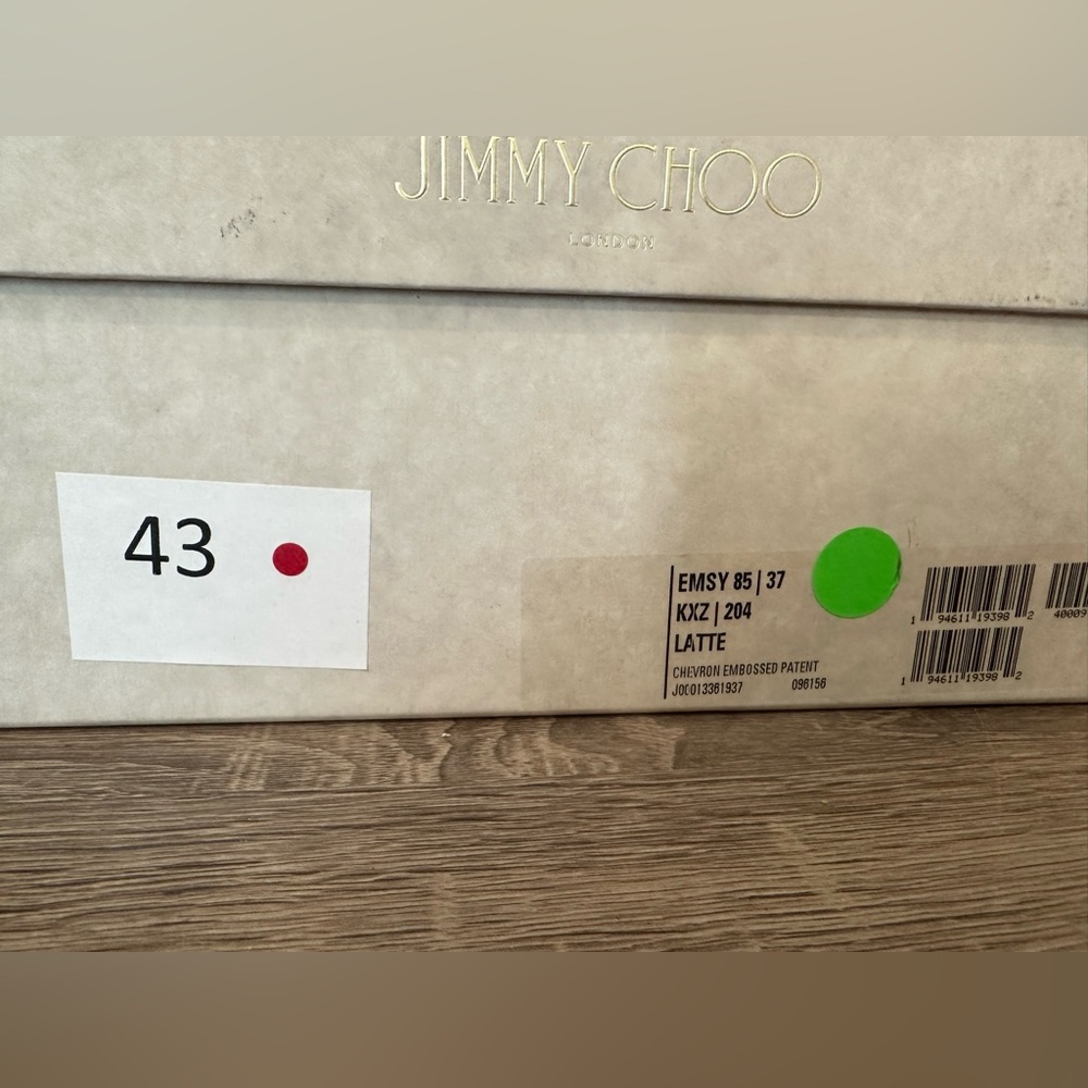 JIMMY CHOO EMSY 85MM CHEVRON EMBOSSED PATENT SANDAL HEELS  Size 37/7 - Picture 9 of 9